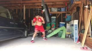 Boxing bag work(Everlast nevatear bag review in description)