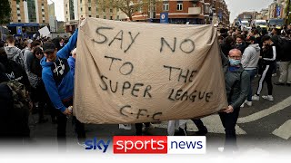 Chelsea fans protest outside of Stamford Bridge over the European Super League
