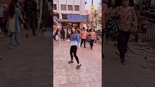 Jhoome jo Pathan ❤️🤘🏻 #dance #publicdance #danceinpublic #shorts #youtubeshorts