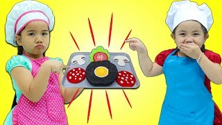 Suri & Annie Cooking Contest Show