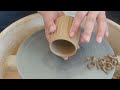 陶芸　マグカップ製作　削りとしのぎ作業　pottery trimming