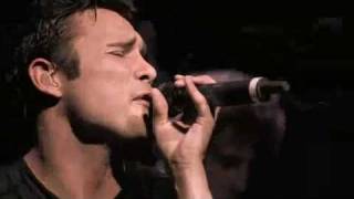 Trapt - Waiting ( LIVE - HQ)