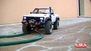 Rc Scaler - Axial SCX10II - Jeep Cherokee pickup - first backyard test