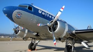 Clay Lacy Douglas DC-3 (C-47) United Airlines Mainliner O'Connor N814CL Camarillo Air Show 2005