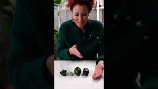 The Power of Green Crystals on the Heart Chakra \u0026 Learning Crystal Combinations for Healing