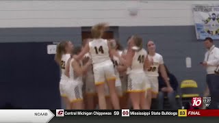 HIGHLIGHTS: Pewamo-Westphalia girls basketball sneaks past Fowler to take the early lead in the C...