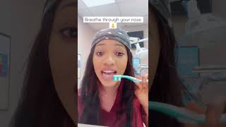 How to Brush your Tongue 👅 🪥   Leave a comment bellow if it was helpful for you 🫶🏽