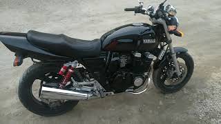 Yamaha Xjr400