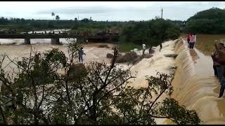 Kyalanur village lake | ಇಪ್ಪತ್ತು ವರ್ಷಗಳ‌ ನಂತರ ಕ್ಯಾಲನೂರು ಕೆರೆ ತುಂಬಿರುವುದು.