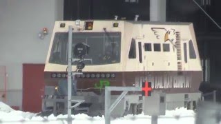 JR北海道、北海道新幹線函館総合車両基地の除雪作業中の様子！