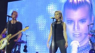 The Band Perry "Medley Sweet Dreams/Crazy/Sexyback"  Live @ Borgata Festival Park