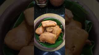 വാഴക്ക ബജി ഉണ്ടാക്കാം | vazhakkai bajji | Banana| Easy Recipe| Ruchiyurum Adukkala