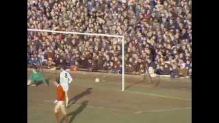 George Best. Best 50 goal