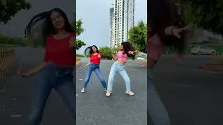 Ishq hota hai kya? 👀💃🏻 #dancewithmanvi #youtubeshorts #dance