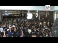 First Apple store opens in Hong Kong