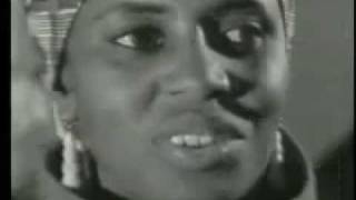 Miriam Makeba , Mama Africa  : Khawuleza 1966