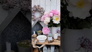 Action Hack DIY :auf Porzellan Teller Wiesenblumen mit acrylstift malen und zur etagere basteln