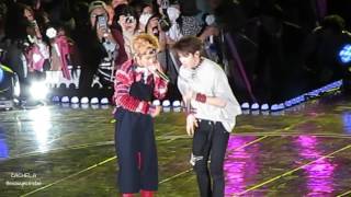 [FANCAM] 161022 NCT Taeyong, Mark MAD CITY