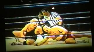 Buck ZumHofe vs Bobby Heenan Weasle Suit Match Winnipeg