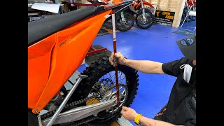 【おうちでメンテ vol.3】BOSSのサグ出し　KTM OFFROAD MODEL MAINTENANCE EXC/SX