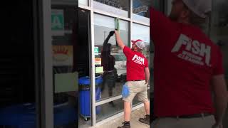 How Fish Window Cleaning Cleans Commercial Windows