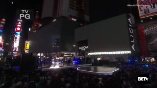 Alicia Keys - Fallin' - Times Square 2016
