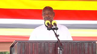 Ebikujjuko by'emyaka 62 egy'amefuga, bannamagye balaze sikiiru y'okukuba omulabe, Museveni asiimye