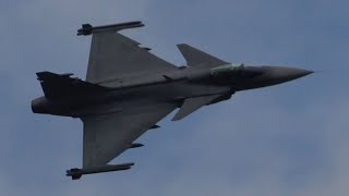 4Kᵁᴴᴰ Saab JAS 39C Gripen Swedish Air Force 1st Rehearsal @ LOTOS GDYNIA AEROBALTIC AIRSHOW 2021