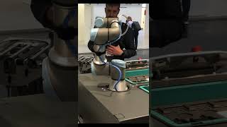 Universal Robots Cobot Demo