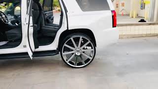 2020 Tahoe on 30's