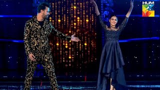 Atif Aslam | Hania Aamir | Amazing Performance | Kashmir 6th HUM Awards | HUM TV