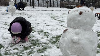 네살 희서의 눈사람 만들기 ☃️