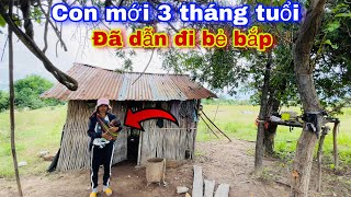 THIẾU NỮ XINH ĐẸP bế con mới 3 tháng tuổi đi bẻ bắp ở trong ngôi nhà mục nát #505