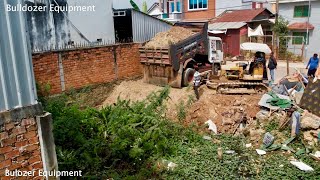 TheBestComplete100%!!Landfill up in Flooded areas!! Bulldozer D20P\u0026Truck 5T Pushing Soil Into water