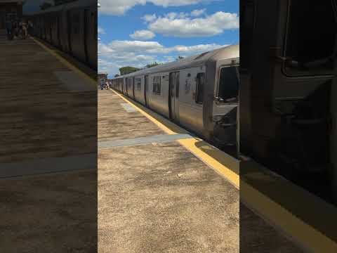 MTA NYC Subway: R46 Rockaway Park Shuttle Train Departing Rockaway Park ...