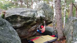 Fontainebleau - Apremont Désert - Dévers et des Pas Durs (assis) 7C/B+