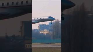 Silver Bombardier Global 7500 VistaJet Luxury Jet Soft Landing in Milan Linate Italy 🇮🇹