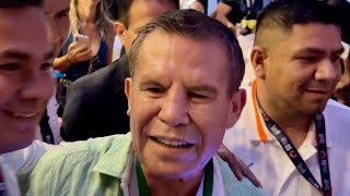 JULIO CESAR CHAVEZ SR. IS MOBBED BY FANS IN MEXICO! FANS GO CRAZY AT THE END OF THE WBC CONVENTION