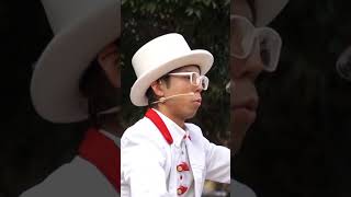 【ショー切り抜き】事故?! 客に牛乳をぶちまける　#shorts #magic #prank