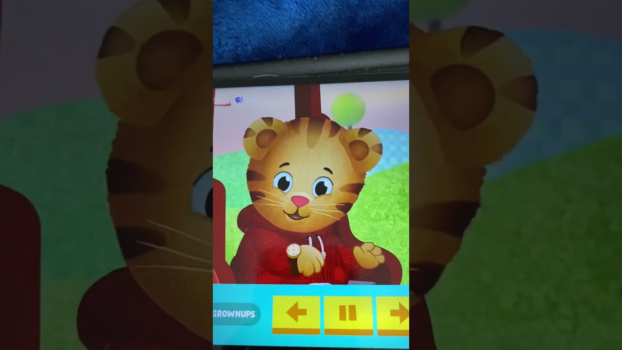 Daniel Tiger’s Neighborhood Theme Song - YouTube