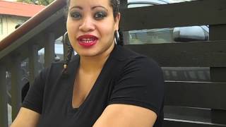 lesbain college student view on guys with a foot fetish