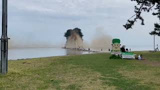 石川県の能登半島の見附島、地震で崩れた。。。