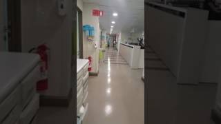 Pacientes ejercitandose en la UCI. Hospital en chile. Dr. Ugarte