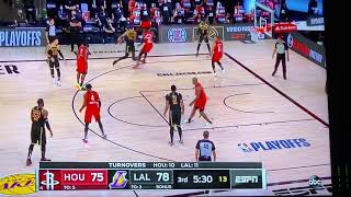 Anthony Davis Pass Out of Double Team Leads to Kyle Kuzma Dunk