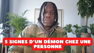 5 signes d’un démon chez une personne