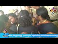 sabarimala തങ്ങള്‍ ഇനിയും മടങ്ങിവരുമെന്ന് പറഞ്ഞ ശേഷമാണ് സംഘം മടങ്ങിയത്