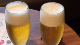 神戸ベイシェラトンのクラブラウンジから見える沈む太陽と生ビール２杯の美しい金色に心が洗われる...