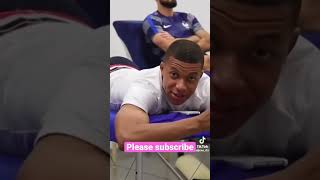 Mbappe massage time