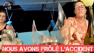 Tout va bien ! Ce soir c’est raclette ! Anode, hélice, dauphins, requins…