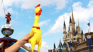 夢の国が休園中なので鶏で気を紛らわしてみた。(Electrical Parade covered Rubber Chicken)